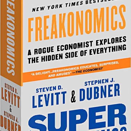 Freakonomics Box Set (Set of 2 Books) : Freakonomics , Superfreakonomics ( Paperback) –by Steven D.Levitt